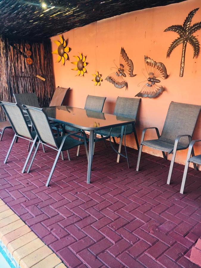 Bed and Breakfast Forever Comfy Bed Vanderbijlpark Exterior foto